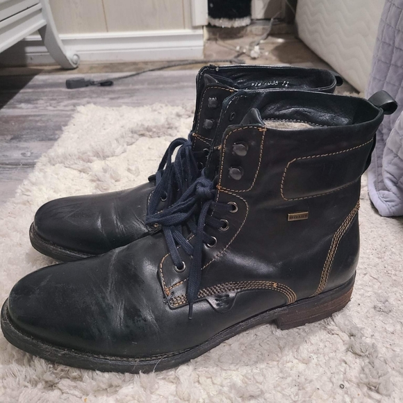 Red Wing Weekender Boots - Picture 6 of 6